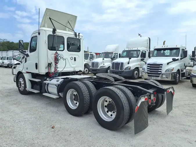2019 FREIGHTLINER NEW CASCADIA PX12664