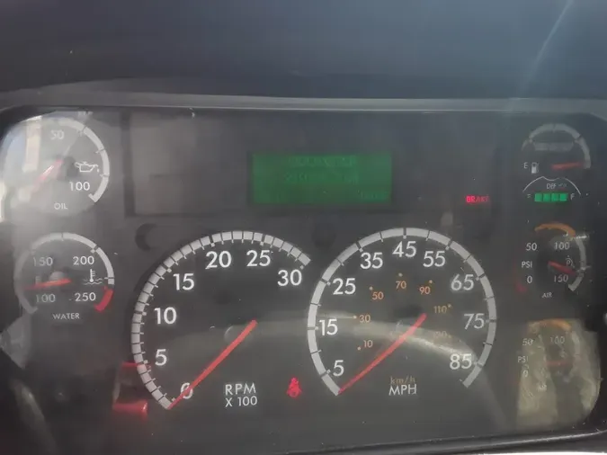 2018 FREIGHTLINER M2 106