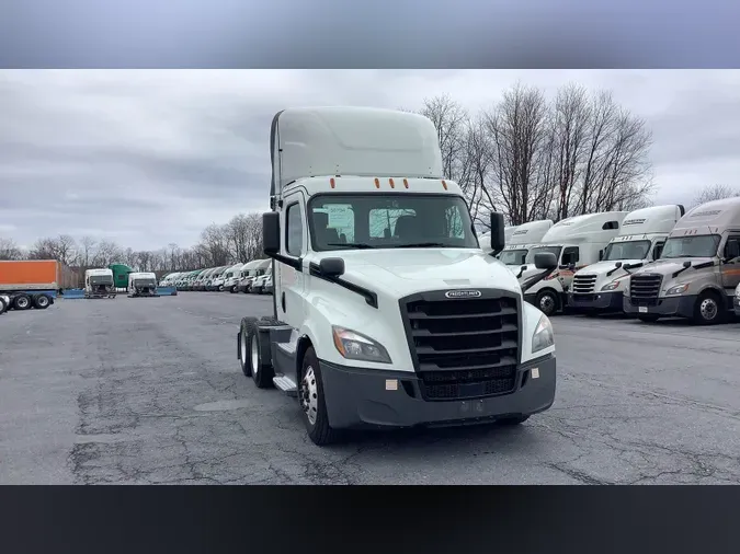2020 Freightliner Cascadia 1260e8b8369c12cebd38ca967b1f451e8c5