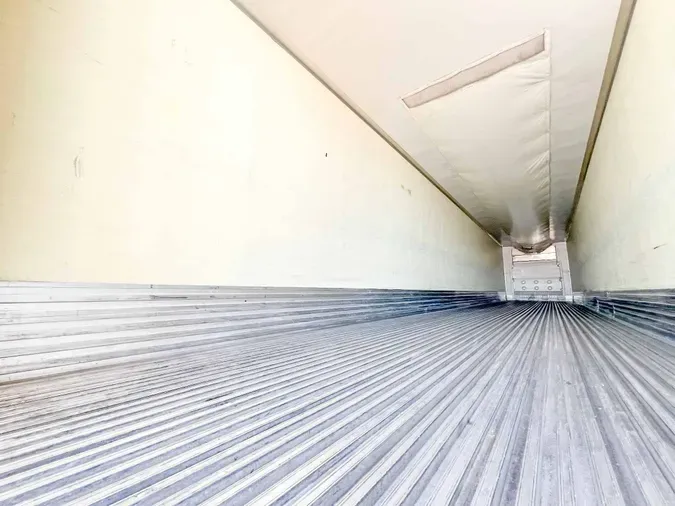 2015 UTILITY VS2RA0e8c19e69df78021d614b5a5df80bbf4