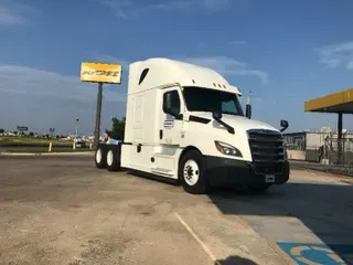 2018 FREIGHTLINER T12664ST