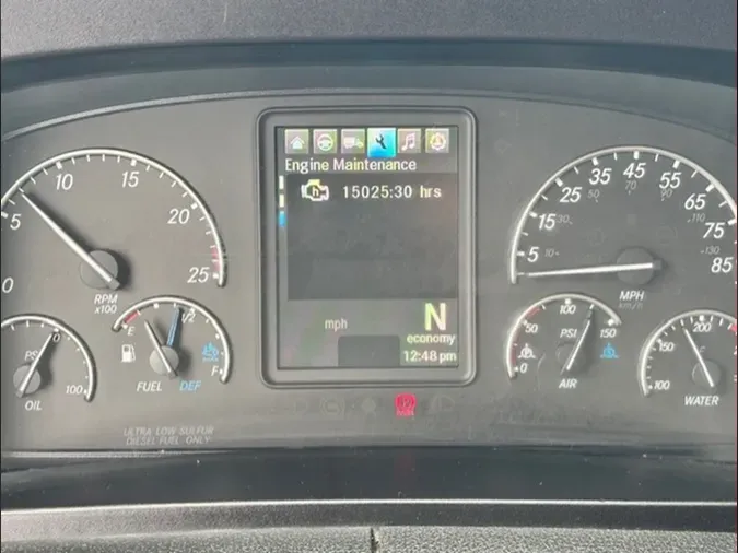 2023 Freightliner Cascadia 126
