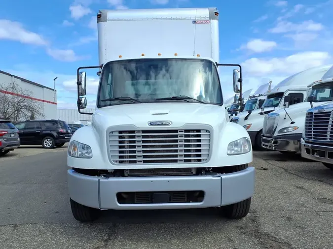 2017 FREIGHTLINER/MERCEDES M2 106