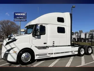 2023 Volvo VNL64T860