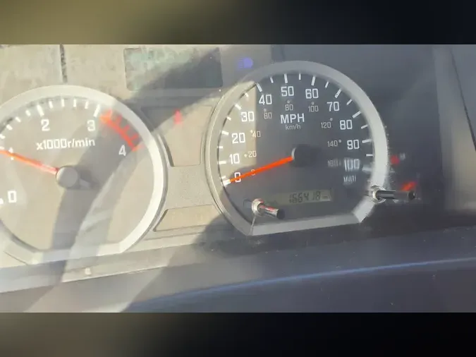 2018 ISUZU NPR