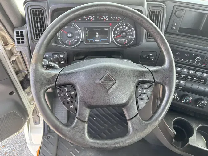2021 International LT625