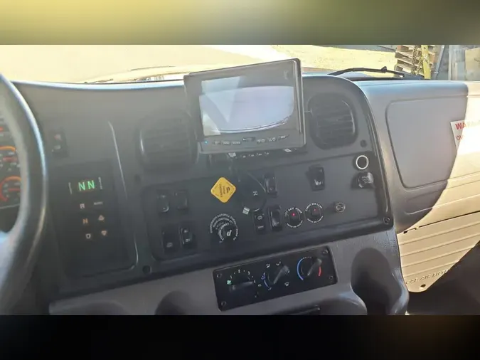 2019 FREIGHTLINER/MERCEDES M2-112