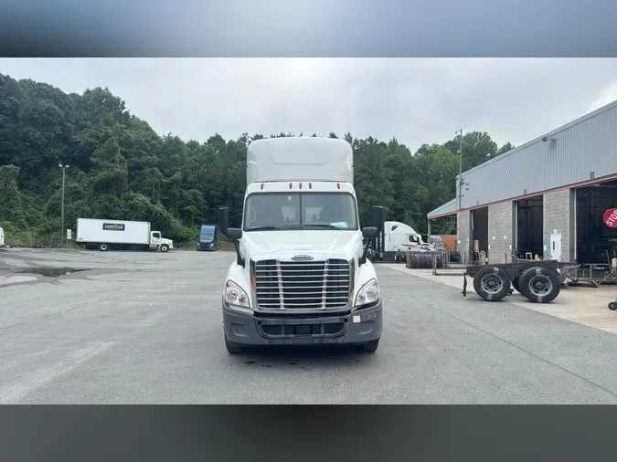 2018 Freightliner Cascadia0ea8931bae112f2cec7c49e7ddecdf51