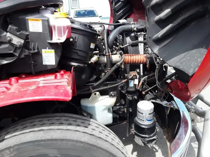 2020 FREIGHTLINER M2 106