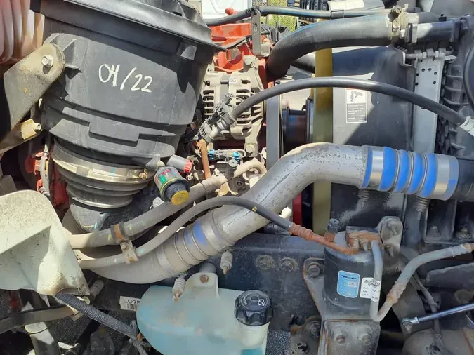 2020 FREIGHTLINER M2 106