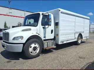 2016 FREIGHTLINER/MERCEDES M2 106