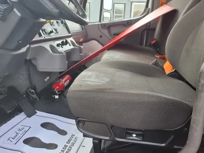 2021 FREIGHTLINER/MERCEDES M2 1060eb3058c3ab6cdf801b160070d67f4ad