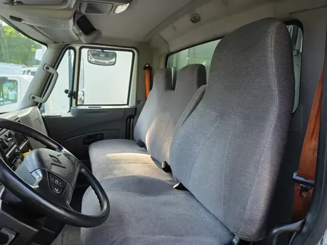 2019 NAVISTAR INTERNATIONAL 4300