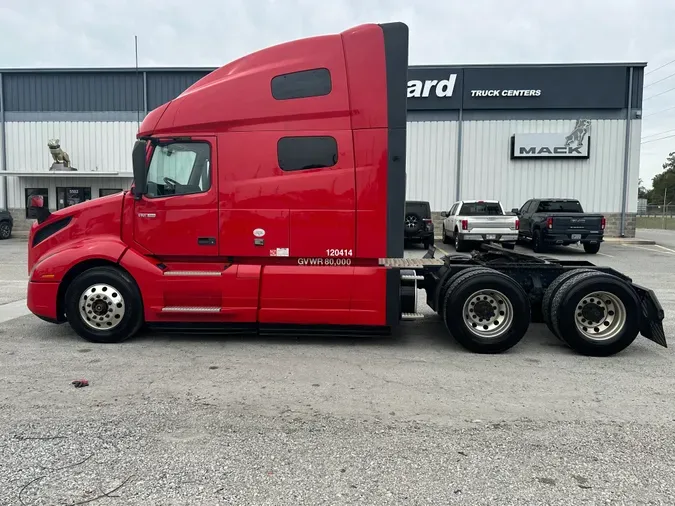 2020 Volvo VNL64T760