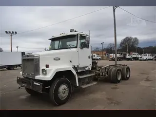 1989 AUTOCAR ACL64