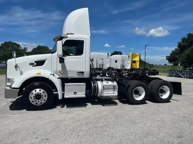 2020 Peterbilt 567