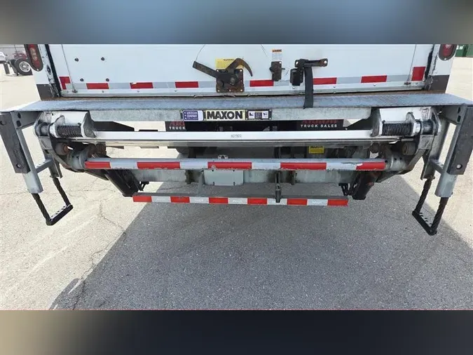 2019 INTERNATIONAL 4300