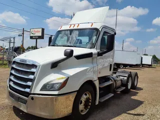 2019 FREIGHTLINER NEW CASCADIA PX12664