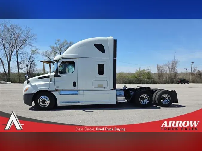2019 FREIGHTLINER CA126