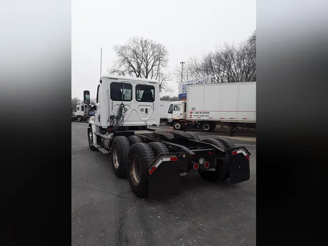 2018 FREIGHTLINER/MERCEDES CASCADIA 125