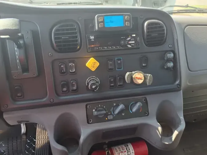 2018 FREIGHTLINER/MERCEDES M2 1060ed18b5ee6aa30ad4fe789232ec435b1