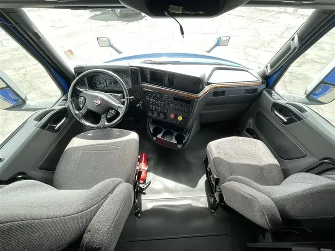 2020 INTERNATIONAL LT