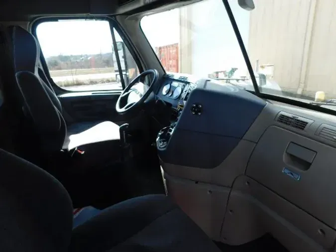 2018 Freightliner Cascadia 125