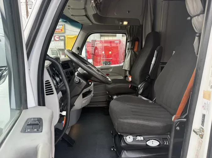 2021 Peterbilt 579