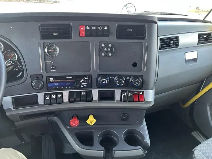 2021 Kenworth T680