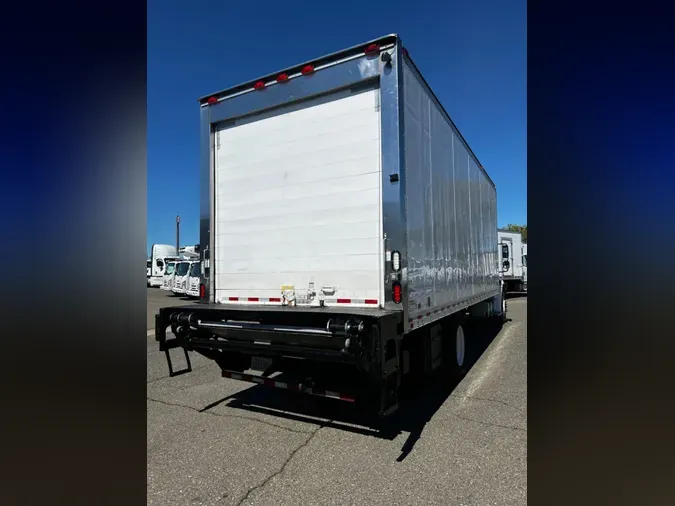 2016 FREIGHTLINER/MERCEDES M2 106