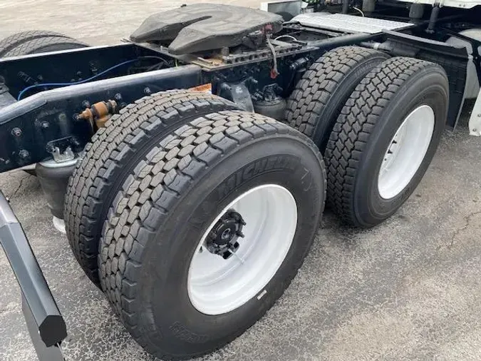 2020 Freightliner Cascadia