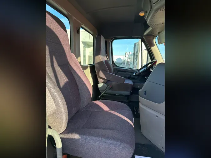 2019 FREIGHTLINER/MERCEDES CASCADIA 125