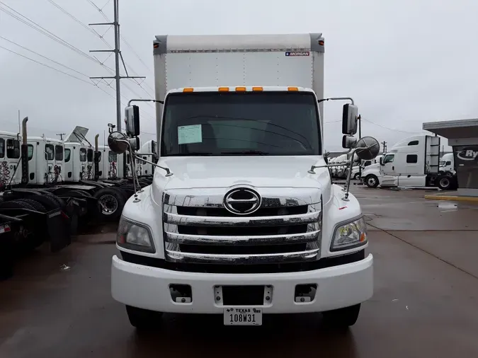 2019 HINO HINO 268