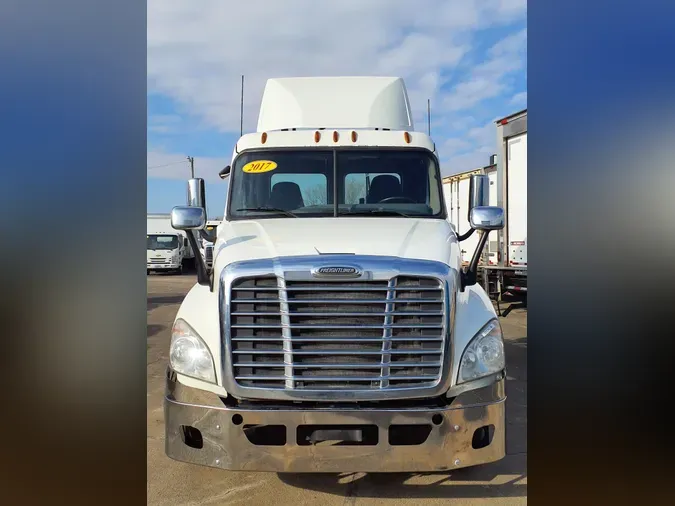 2017 FREIGHTLINER/MERCEDES CASCADIA 125
