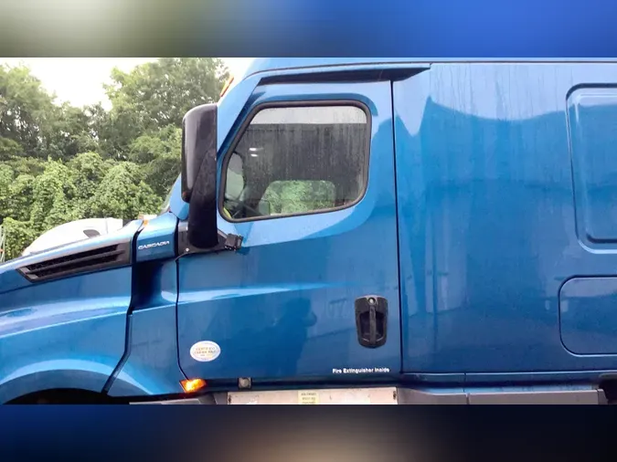 2022 Freightliner Cascadia