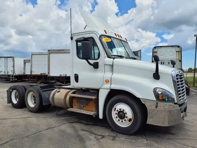 2018 FREIGHTLINER/MERCEDES CASCADIA 125