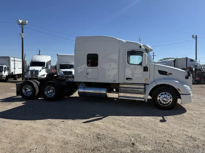 2022 Peterbilt 579