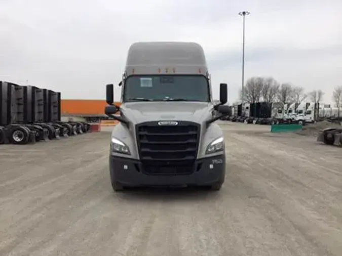 2023 Freightliner Cascadia