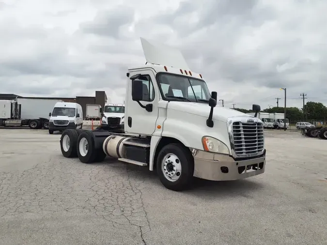2018 FREIGHTLINER CASCADIA 125