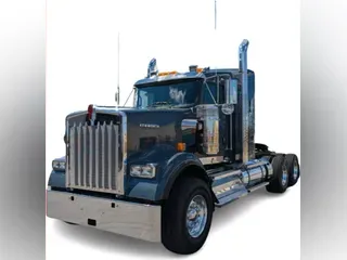 2025 Kenworth W900B