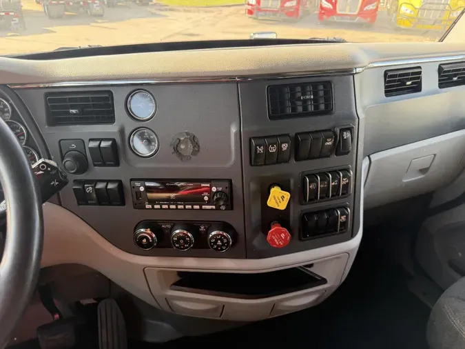 2021 Peterbilt 579