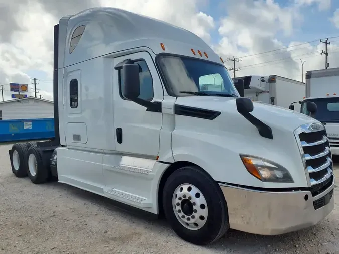 2020 FREIGHTLINER NEW CASCADIA PX126640ef717caca2d28b2bba381c9e08debe7
