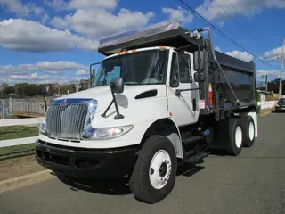 2018 INTERNATIONAL 7400 6X4