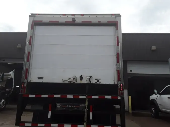 2019 FREIGHTLINER M2 106