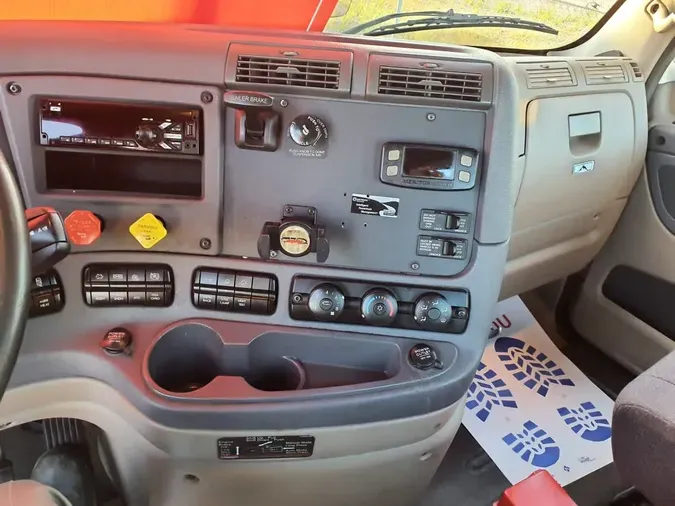 2019 FREIGHTLINER CASCADIA 125