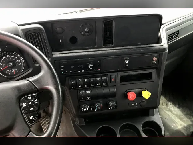 2021 INT LT625 6x4