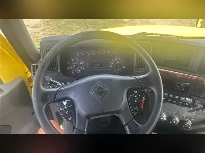 2020 INTERNATIONAL RH613