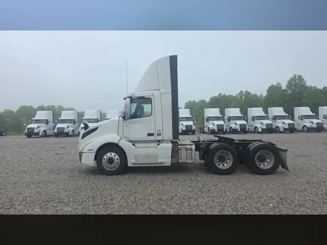 2020 Volvo VNL3000f0399e5267aa3647126ca961d8ee980