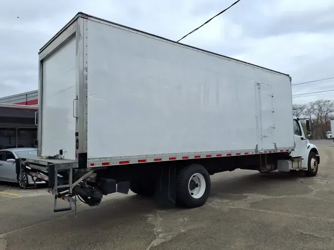 2018 FREIGHTLINER/MERCEDES M2 106