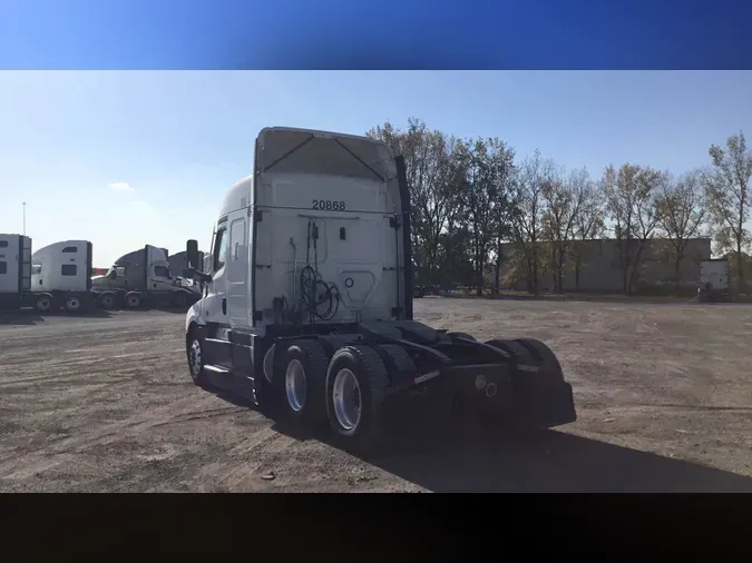 2022 Freightliner Cascadia 126